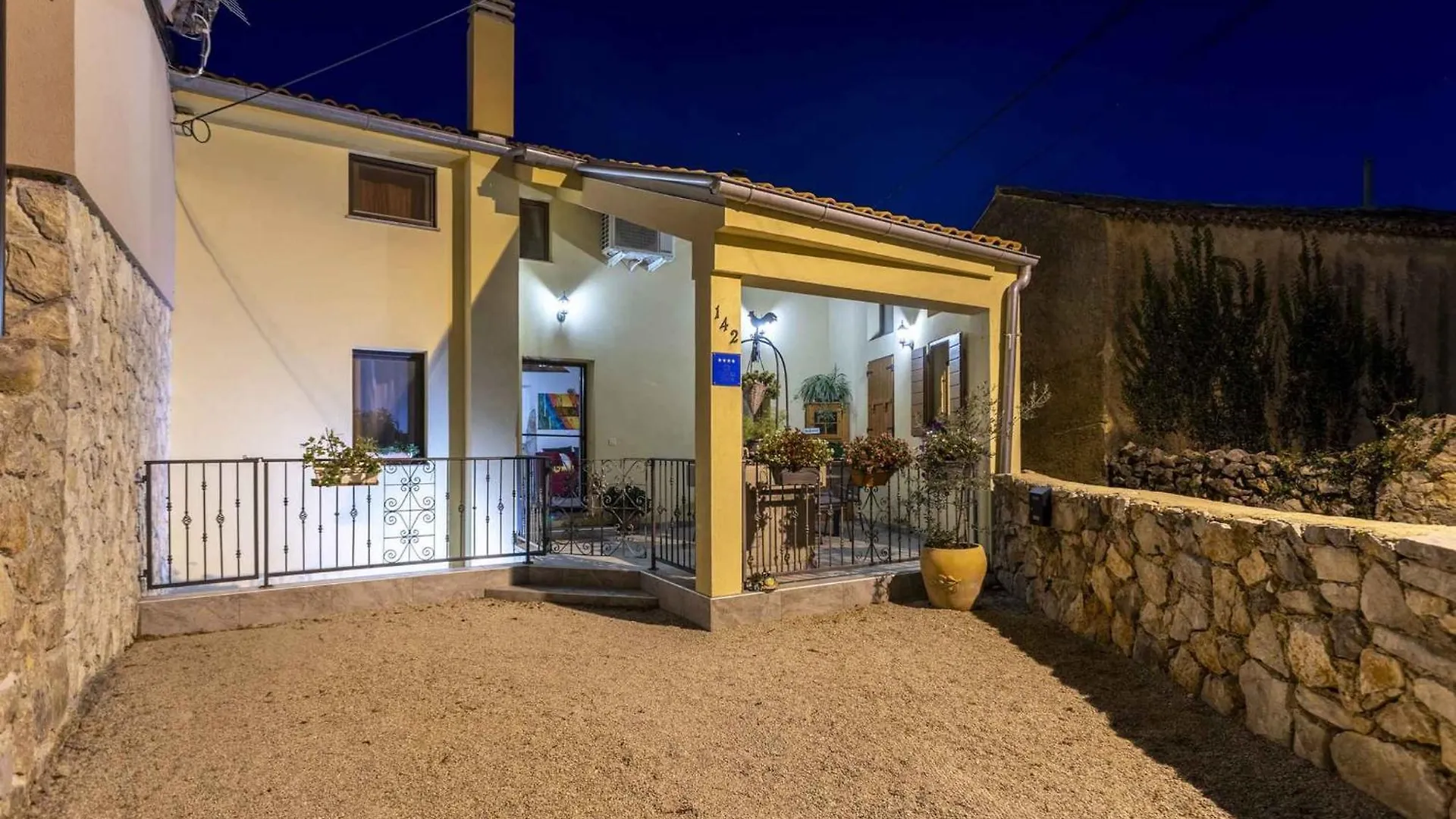 Holiday Home In Risika/Insel Krk 36899  Risika